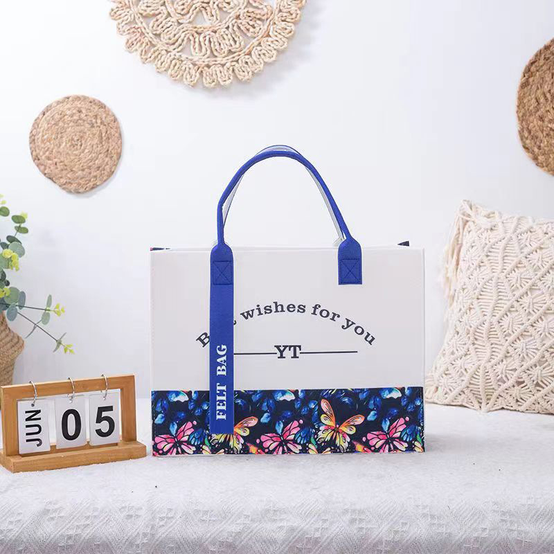 Geantă Tote din fetru, stil street fashion, formă orizontal pătrată, fără căptușeală, deschisă