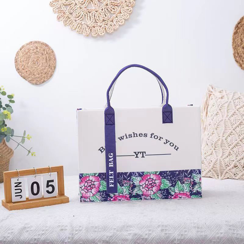Geantă Tote din fetru, stil street fashion, formă orizontal pătrată, fără căptușeală, deschisă