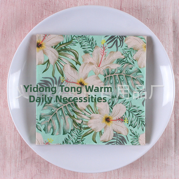 Χαρτοπετσέτα με εκτύπωση τροπικού δάσους σε σκανδιναβικό στυλ, 3-πλά, από virgin ξυλοπολτό, 20 φύλλα, 70 g, δυνατότητα εκτύπωσης λογότυπου