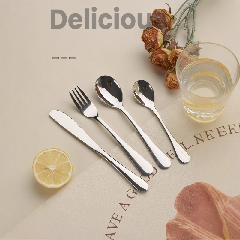 Vaikų peilio ir šakutės komplektas iš nerūdijančio plieno, karikatūrinis lokys, 410 nerūdijantis plienas, veidrodinis poliravimas, pritaikymas įmanomas