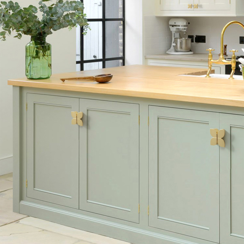 Pora spintos rankenėlių — cinko lydinys, elektroplatavimas, šiuolaikinis minimalistinis stilius, modelis 6223-6225