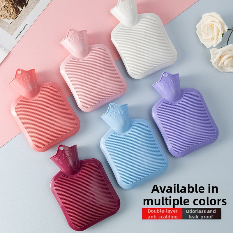 Μπουκάλι ζεστού νερού από βελούδινο ύφασμα, χαριτωμένος σχεδιασμός; PVC υψηλής πυκνότητας; θέρμανση με γέμισμα νερού; πολυλειτουργική χρήση για χέρια, πόδια, μέση, κοιλιά, κεφάλι και πλάτη; θερμό και κρύο διπλής χρήσης.