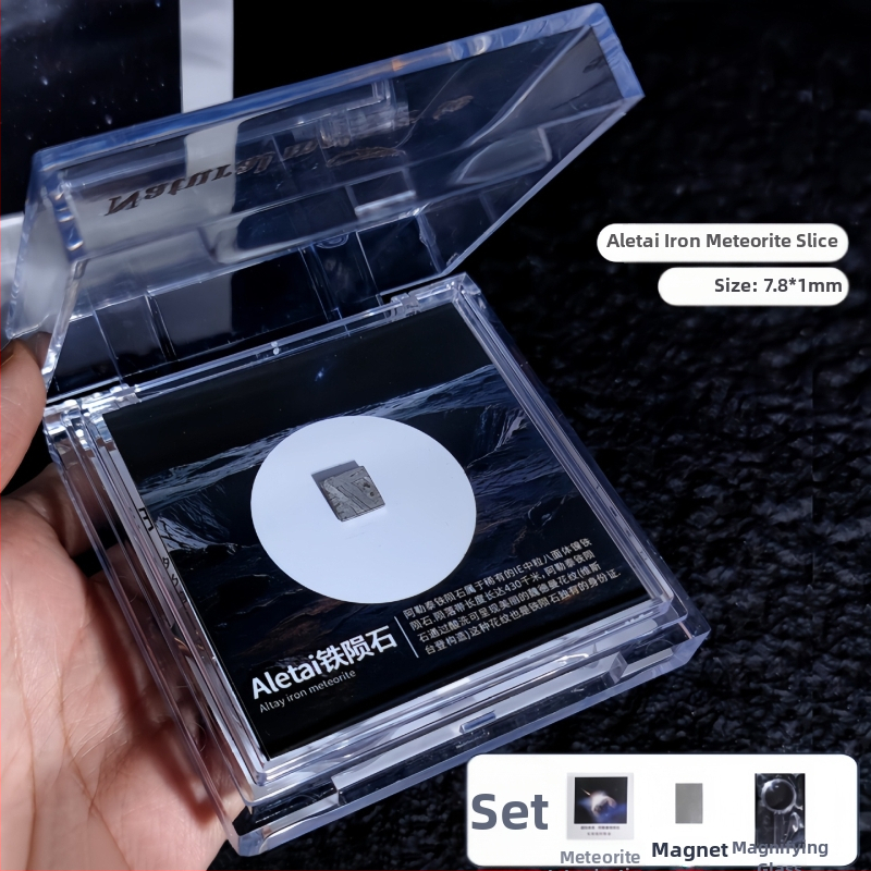 Μενταγιόν Campo από ολιβινωμένο μετεωρίτη, γεωμετρικός σχεδιασμός, δείγμα δώρου