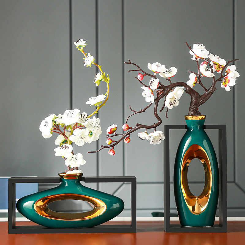 Namų dekoratyvinė figūra, rankų darbo, augalo motyvas, naujas kinietiškas stilius, medžiaga: plastikas ir derva