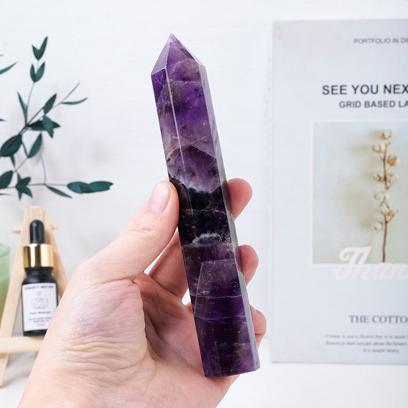 Kristāla sešstūra prizmā no rauja akmens — Runyangshi zīmols, mājas dekors, mūsdienu minimālisma stils, iepakots PP maisiņos