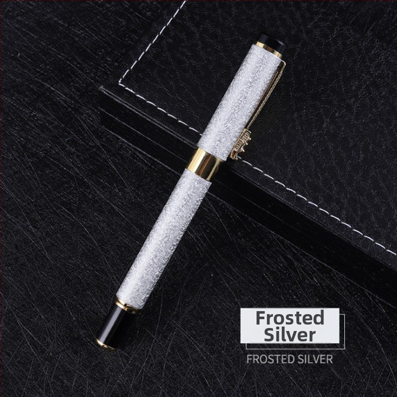 Eternal plunksninis rašiklis rinkinys su trim dalių dovanojimo dėžutėje — metalinis korpusas, rašalo tiekimo sistema su kasete ir sugerikliu, metalinis antgalis, logotipo spauda įmanoma