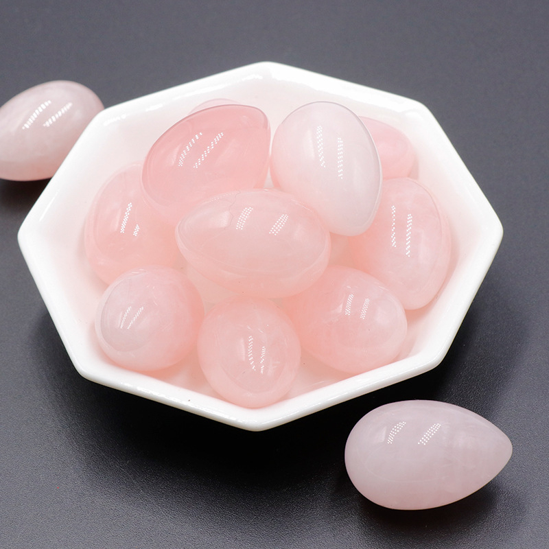 Яйцевидна нефритена висулка, естествен камък, шлайфано и полирано, персонализиран дизайн