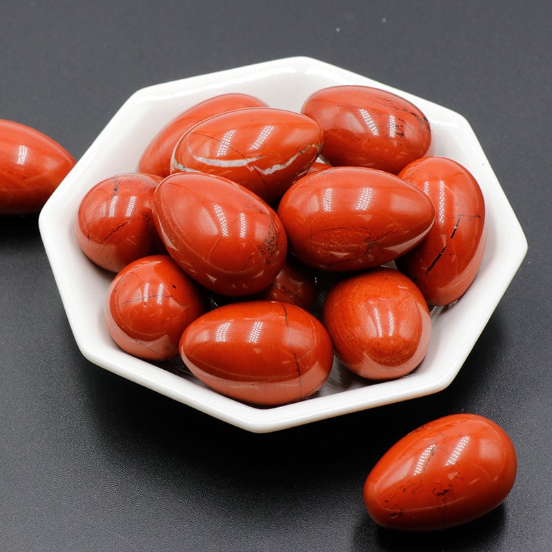 Яйцевидна нефритена висулка, естествен камък, шлайфано и полирано, персонализиран дизайн