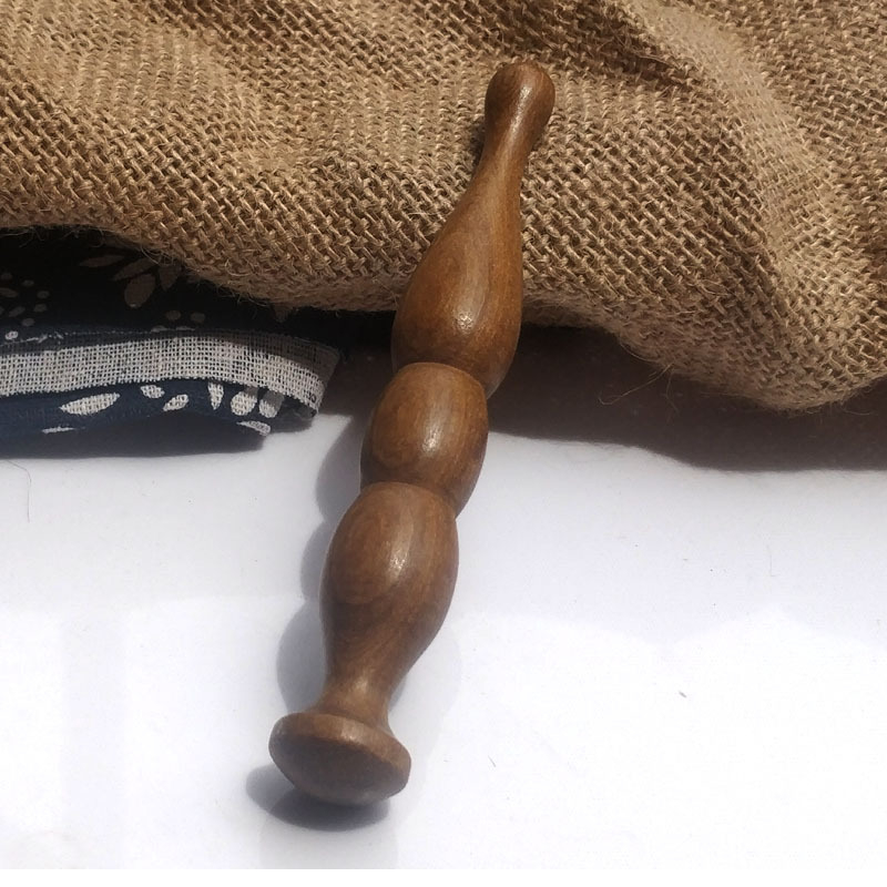 Piršto tipo akupunktūros gua sha masažuoklis, pusės lazdelės dizainas, dėžutė 500 vnt.