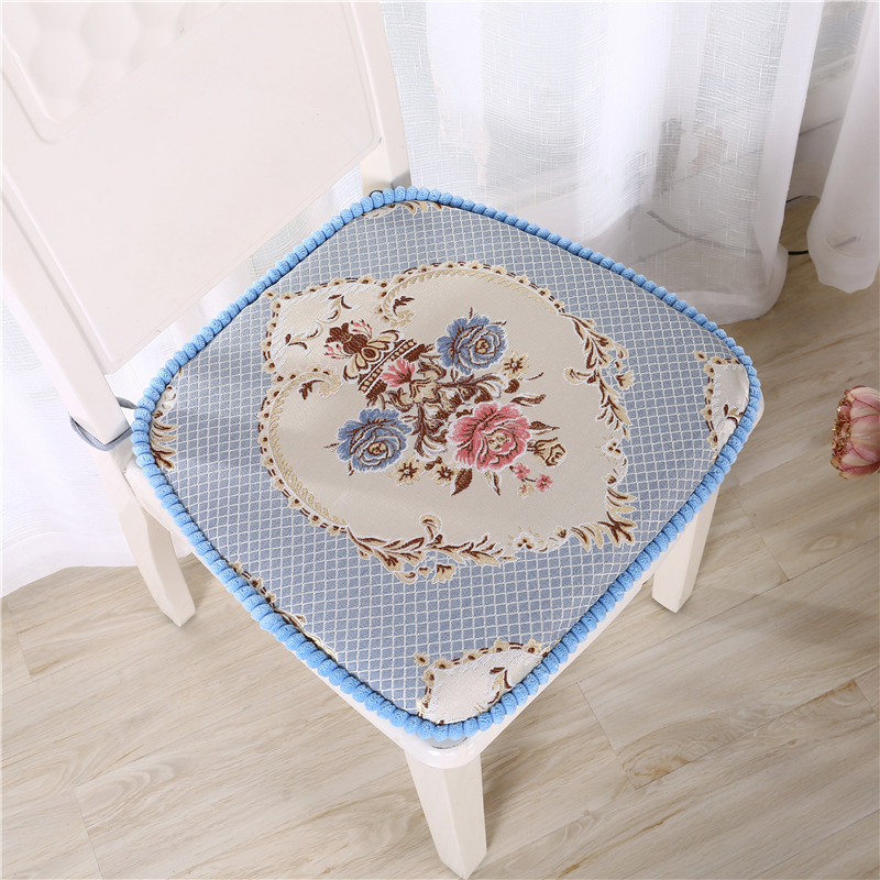 Σκανδιναβικό μαξιλαράκι καρεκλας σε σχήμα U, μοτίβο φυτών και λουλουδιών, πολυεστερική ίνα