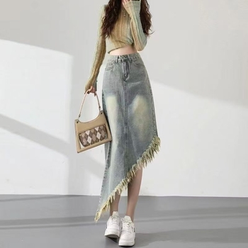 Τζιν φούστα σε γραμμή Α με τριμμένη άκρη, υψηλή μέση, μεσαίου μήκους, βαμβάκι