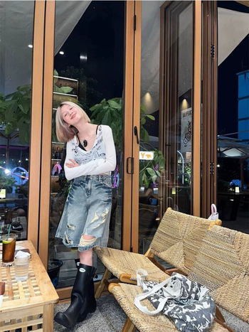 Moterų džinsai Amerikos stiliaus High Street, laisvas kirpimas, tiesios kojos, aukštas juosmuo, kaprio ilgis