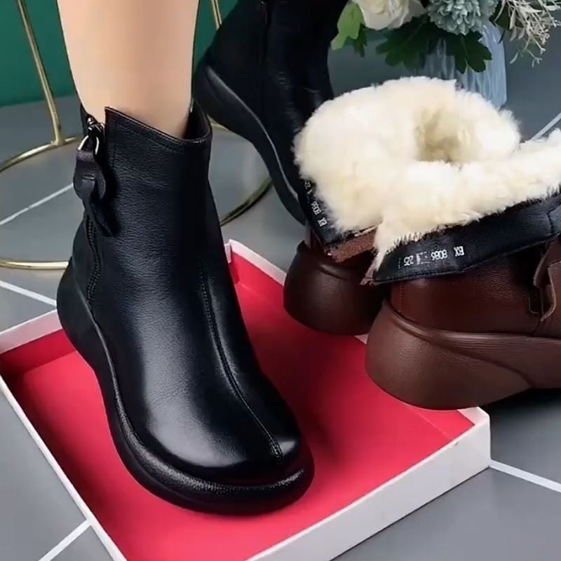 Női rövid Martin csizmák mikroszálas felsőrész, gumírozott talp, 3–5 cm sarok, kerek orr