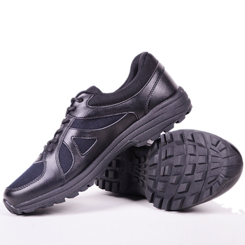 Unisex treniruočių batai – mikropluošto viršus, guminė padas, žemas kulkšnies aukštis, priekinis raišteliavimas, atsparūs dėvėjimui