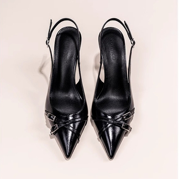 Vienų dirželių sandalės, aštriu nosimi, Koreėjos stiliaus, viršus ir vidus iš super pluošto, gumine padas, užsegimas vienu sagteliu, pavasaris 2025