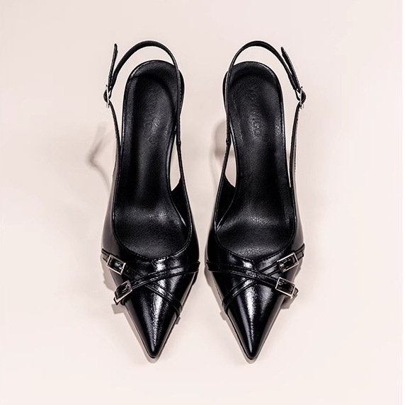 Vienų dirželių sandalės, aštriu nosimi, Koreėjos stiliaus, viršus ir vidus iš super pluošto, gumine padas, užsegimas vienu sagteliu, pavasaris 2025