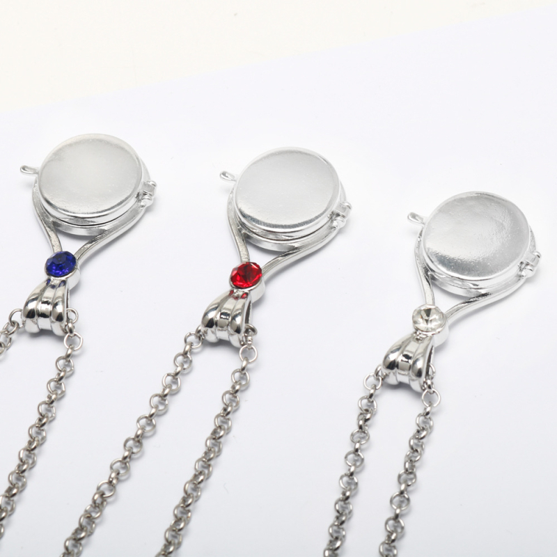 Κολιέ με κρεμαστό από κοχύλι, κράμα ψευδάργύρου, ηλεκτροπλατίωση, αλυσίδα σε σχήμα Ο, γεωμετρικό σχήμα U, 23 g