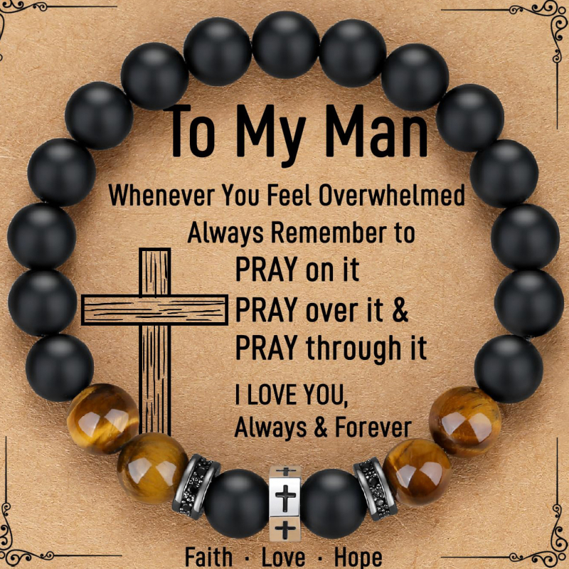 Férfiaknak szánt természetes kő karkötő, kézzel készített, geometriai formájú, személyes stílus — ideális ajándék a nyitóceremóniára