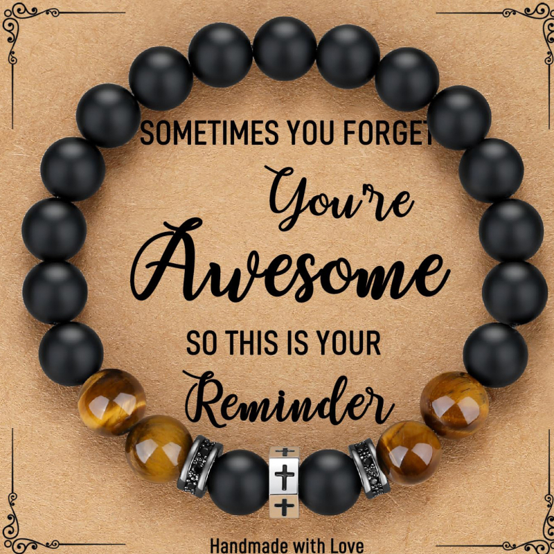 Férfiaknak szánt természetes kő karkötő, kézzel készített, geometriai formájú, személyes stílus — ideális ajándék a nyitóceremóniára