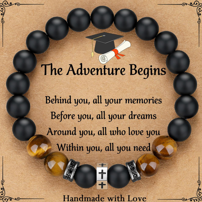 Férfiaknak szánt természetes kő karkötő, kézzel készített, geometriai formájú, személyes stílus — ideális ajándék a nyitóceremóniára