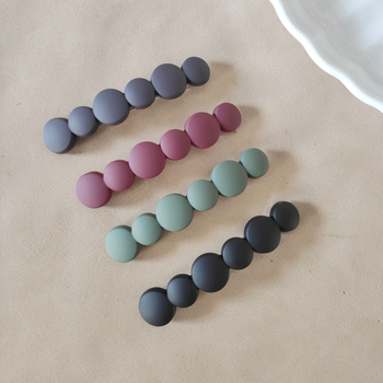 Vaikų plaukų segtukas su gėlių raštu, skirtas nugara galvos šukuosenai, pavasaris 2025