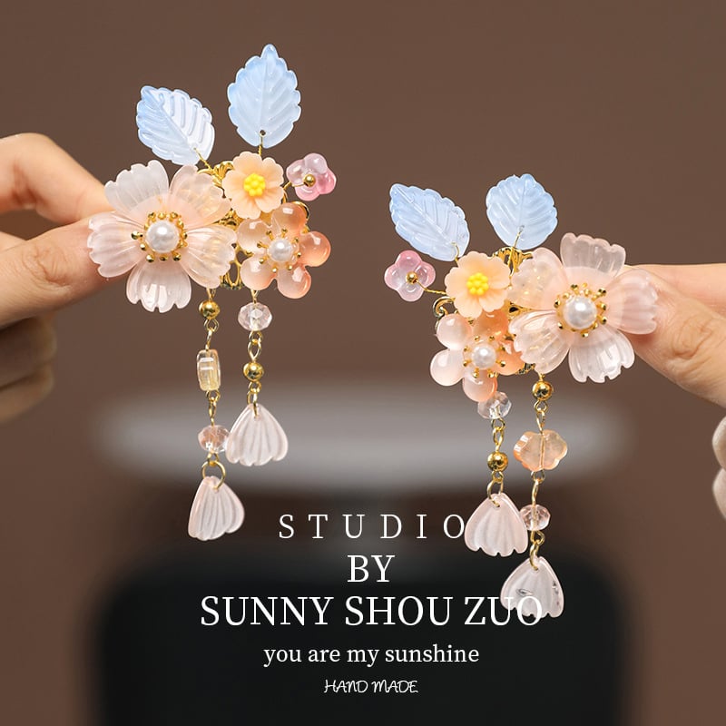 Bērnu matu aksesuārs: ziedu motīva matu klips antīkā stilā, glazēts stikls, pāris