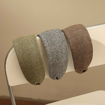 Sensitive Jewelry – rankomis siuvama audinio plaukų juosta moterims, pavasaris 2025, universalus galvos aksesuaras