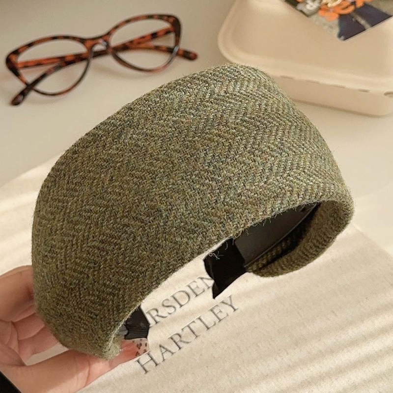 Sensitive Jewelry – rankomis siuvama audinio plaukų juosta moterims, pavasaris 2025, universalus galvos aksesuaras