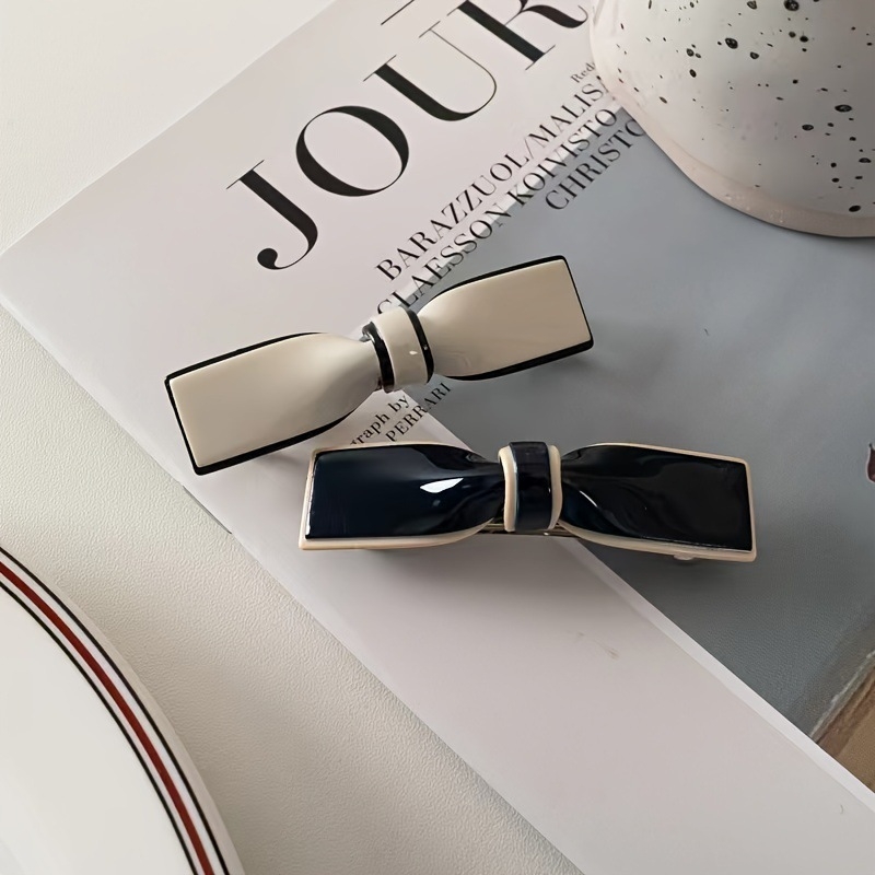 Σετ από 2 βελούδινές καρφίτσες μαλλιών με φιόγκο, στριφτό κλείσιμο – φρέσκο και γλυκό στυλ, Άνοιξη 2025