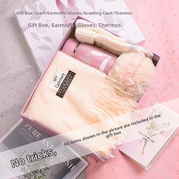 Коледен практичен шал като подарък за двойки, приятели и колеги; подходящ за рождени дни и партита; личен подарък.