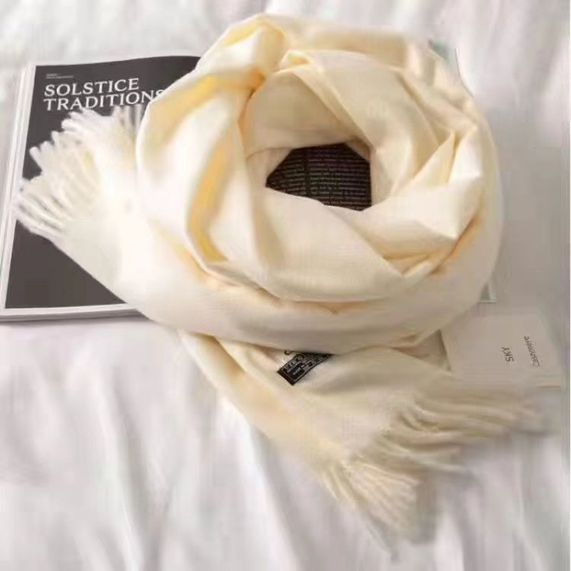 Коледен практичен шал като подарък за двойки, приятели и колеги; подходящ за рождени дни и партита; личен подарък.