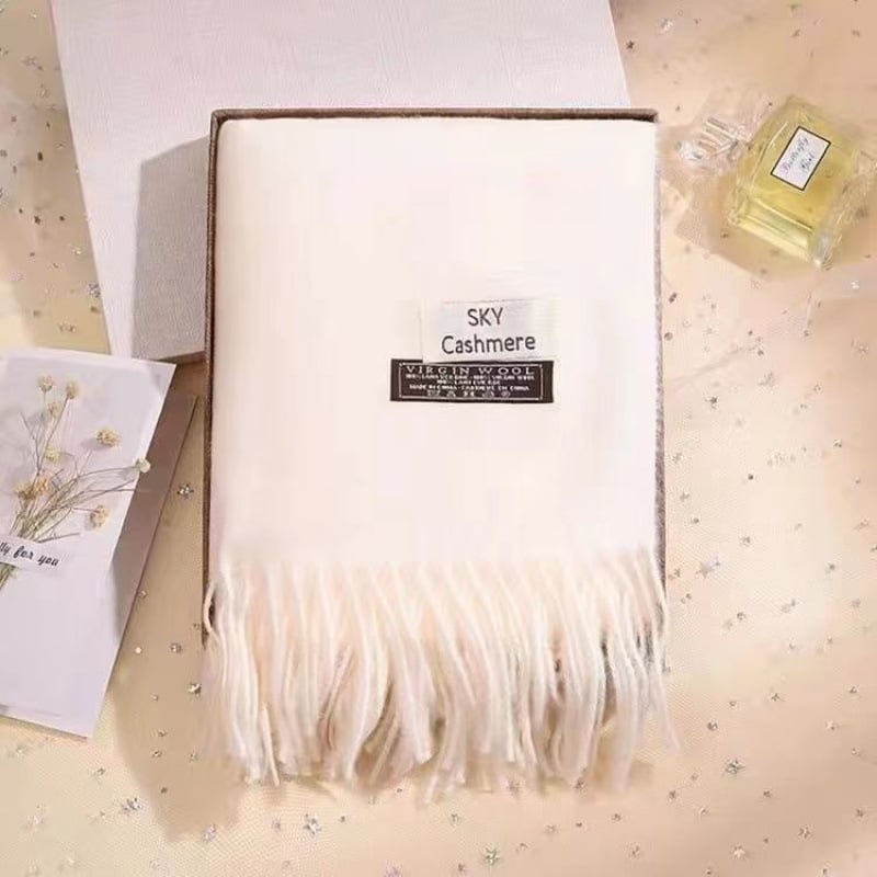 Коледен практичен шал като подарък за двойки, приятели и колеги; подходящ за рождени дни и партита; личен подарък.