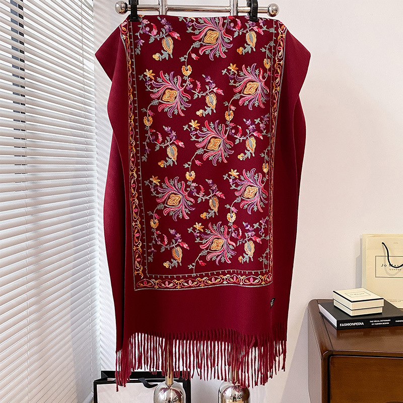 Šal s izvezenim resicama i završecima, warp pleteni, topao umjetni kašmir, poliester-pamut, vintage etnički stil, zima
