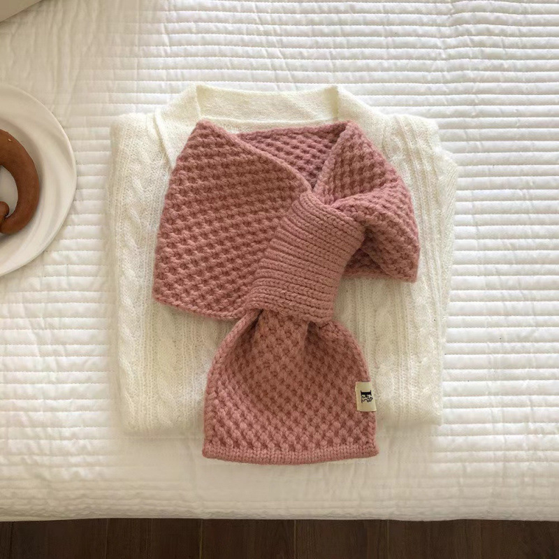 Női kötött kereszt sál, warp‑kötött, meleg, téli, poliészter >96% tartalom