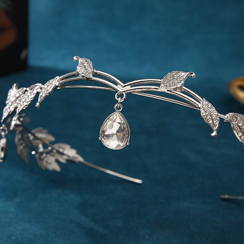 Κλασική διάδημα από κράμα με σχέδιο φύλλων, Κ9 λευκός κρύσταλλος, νυφικό αξεσουάρ κεφαλής