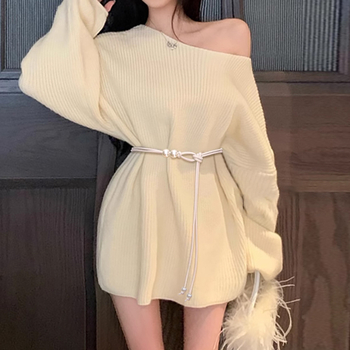 Γυναικεία ζώνη από PU δέρμα με πλαστικό κούμπωμα, ομαλό κλείσιμο, ρυθμιζόμενος μακρύς ζωνάρι μέσης — Καλοκαίρι 2025