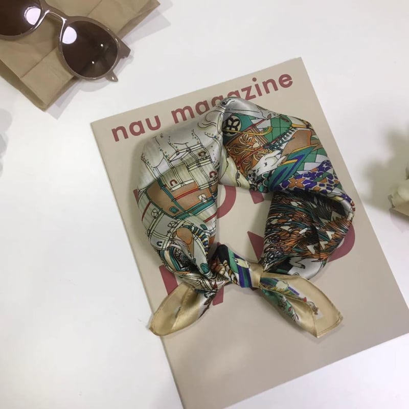 Șal din mătase mic pătrat, 100% mătase, model cartoon, accesor decorativ, unisex, pentru toate anotimpurile