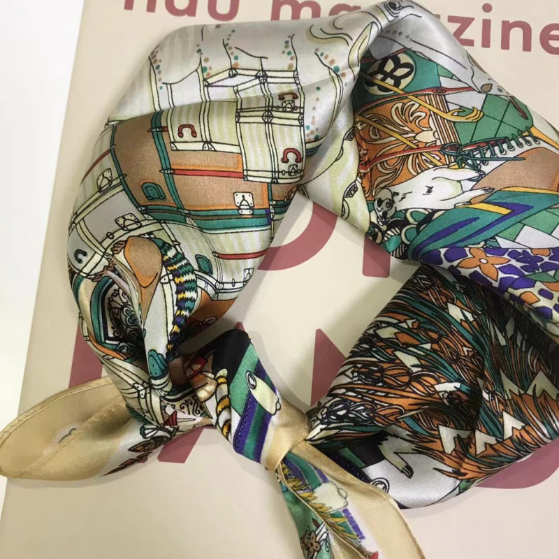 Șal din mătase mic pătrat, 100% mătase, model cartoon, accesor decorativ, unisex, pentru toate anotimpurile