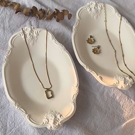 Γύψινη πλάκα επίδειξης κοσμημάτων με ρετρό γαλλικό ανάγλυφο, καλλιτεχνικό στυλ