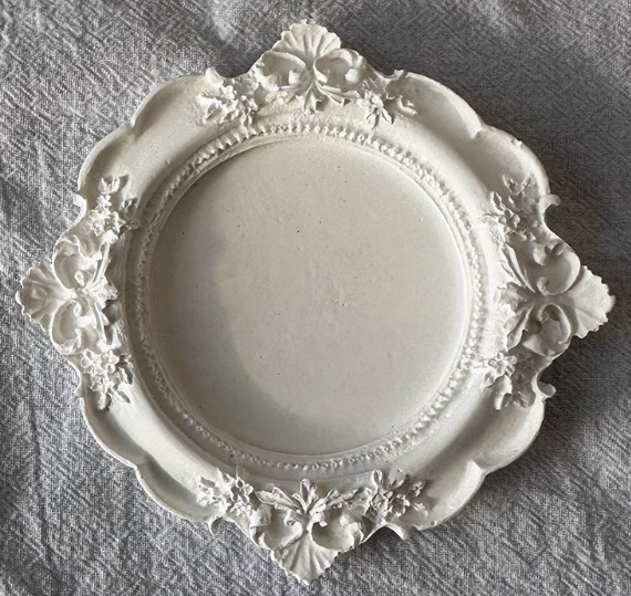 Γύψινη πλάκα επίδειξης κοσμημάτων με ρετρό γαλλικό ανάγλυφο, καλλιτεχνικό στυλ