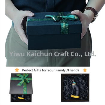 Декоративна смолна статуя в класически стил — Древноегипетски котешки бог за домашна украса и антре, подходящ бизнес подарък