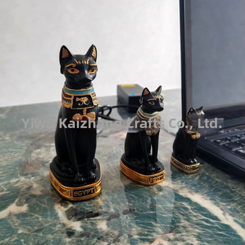 Декоративна смолна статуя в класически стил — Древноегипетски котешки бог за домашна украса и антре, подходящ бизнес подарък