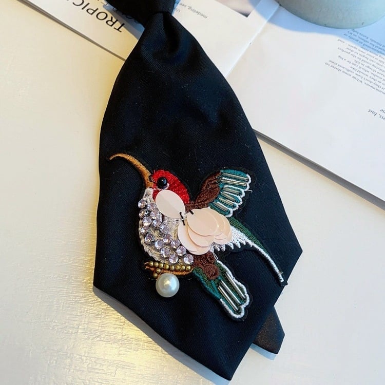 Дамска вратовръзка за яка със животински мотив, монохромен принт, неформален стил