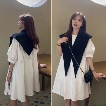 Τριγωνικός σάλι με ψεύτικο γιακά — Sartonman μαλλί, για παιδιά, άνοιξη 2025