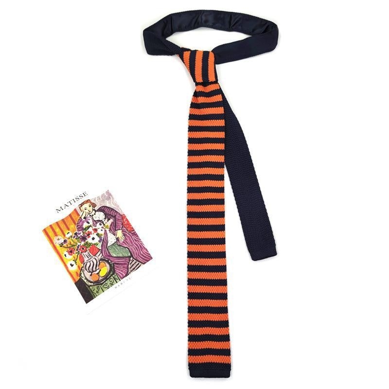 Галстук – Унисекс – Райета – Полиестерна прежда – Пролет 2024 – Тип: цвете за яка