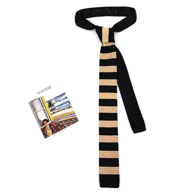 Галстук – Унисекс – Райета – Полиестерна прежда – Пролет 2024 – Тип: цвете за яка