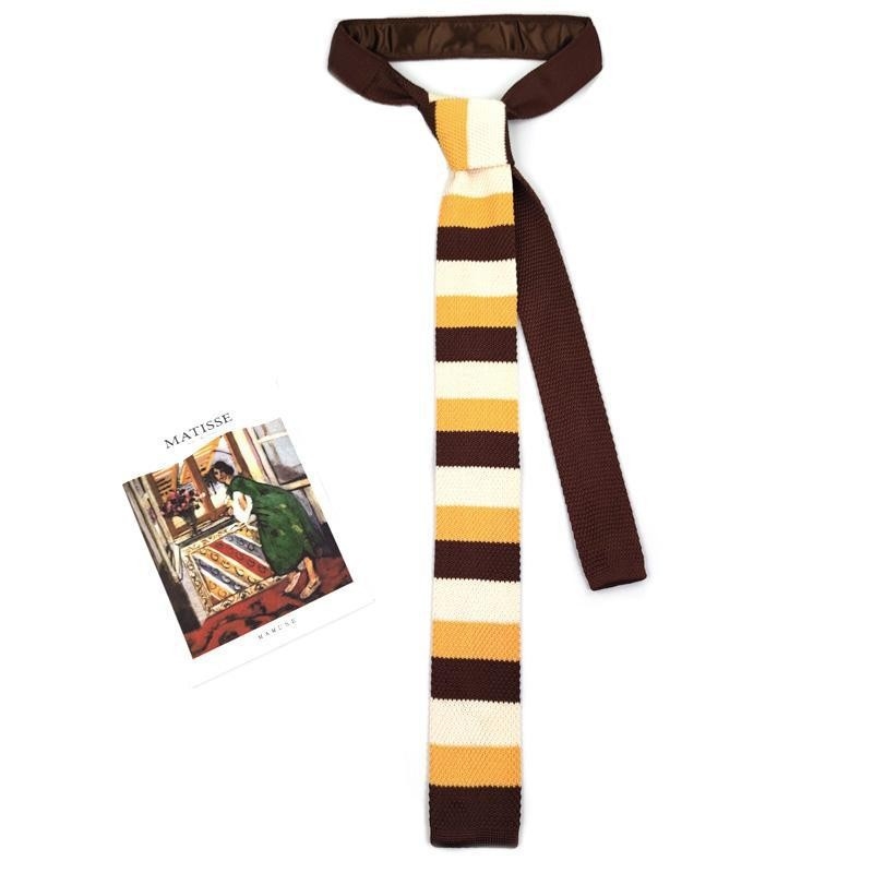 Галстук – Унисекс – Райета – Полиестерна прежда – Пролет 2024 – Тип: цвете за яка