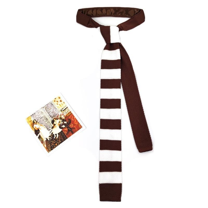 Галстук – Унисекс – Райета – Полиестерна прежда – Пролет 2024 – Тип: цвете за яка