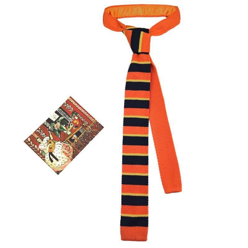 Галстук – Унисекс – Райета – Полиестерна прежда – Пролет 2024 – Тип: цвете за яка