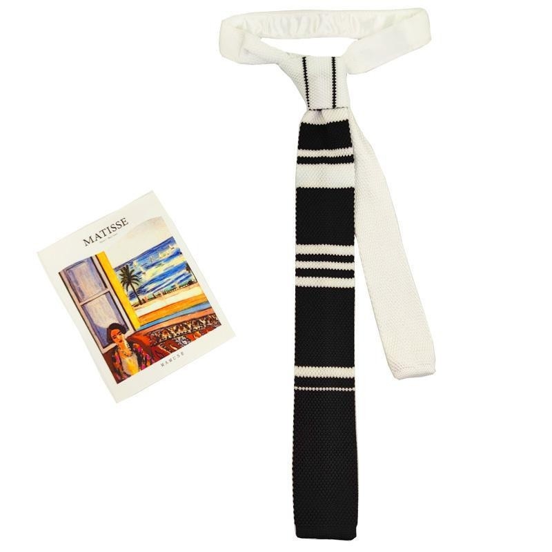 Галстук – Унисекс – Райета – Полиестерна прежда – Пролет 2024 – Тип: цвете за яка